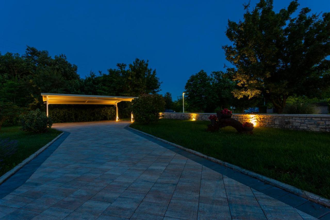 Villa Krizanci Žminj Exterior foto